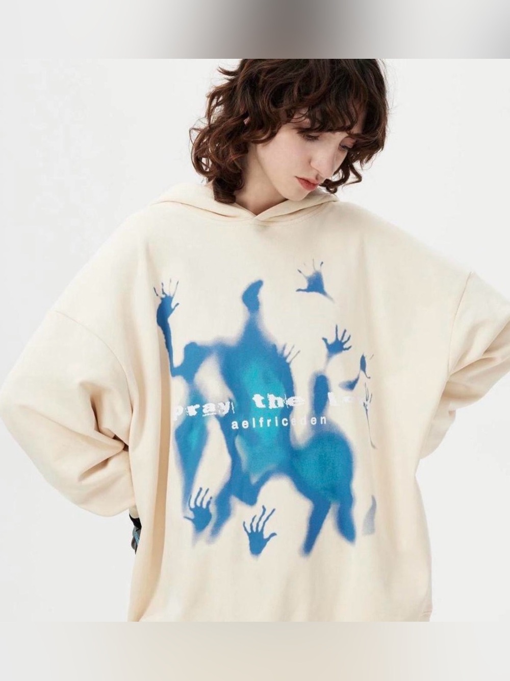 Aelfric Eden Cream Crewneck Sweater with Blue Graphic